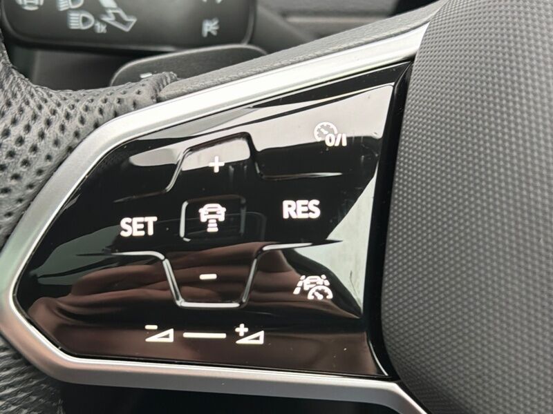 More views of Volkswagen Arteon