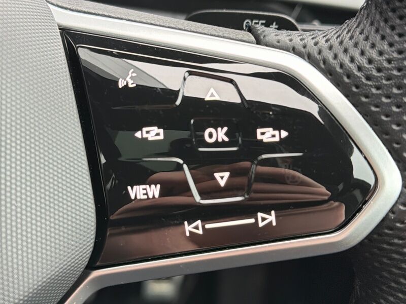 More views of Volkswagen Arteon