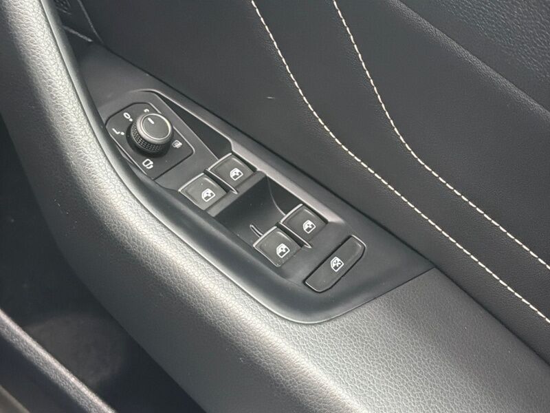 More views of Volkswagen Arteon