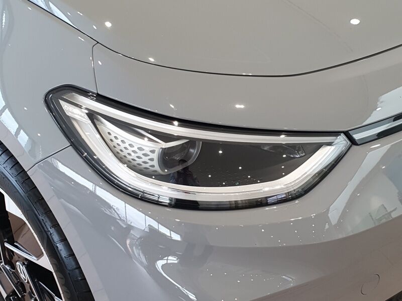 More views of Volkswagen ID.3