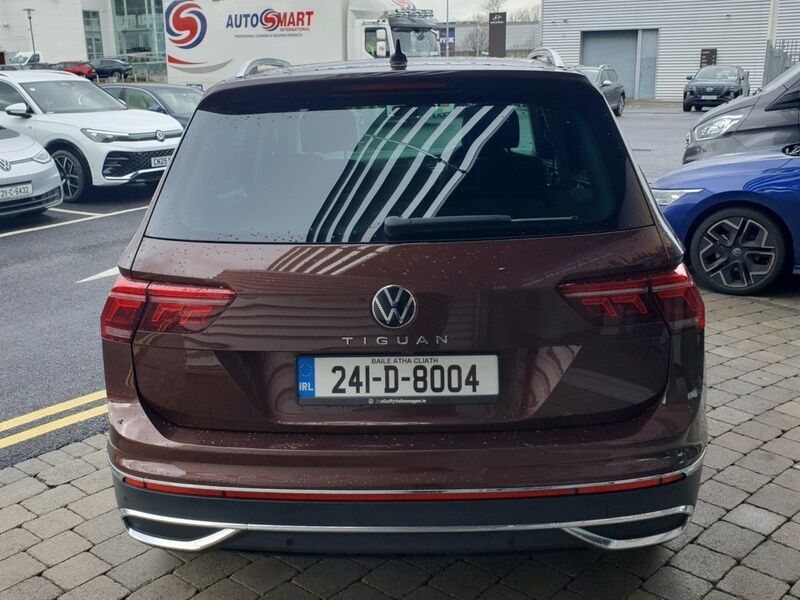 More views of Volkswagen Tiguan