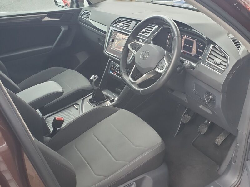 More views of Volkswagen Tiguan