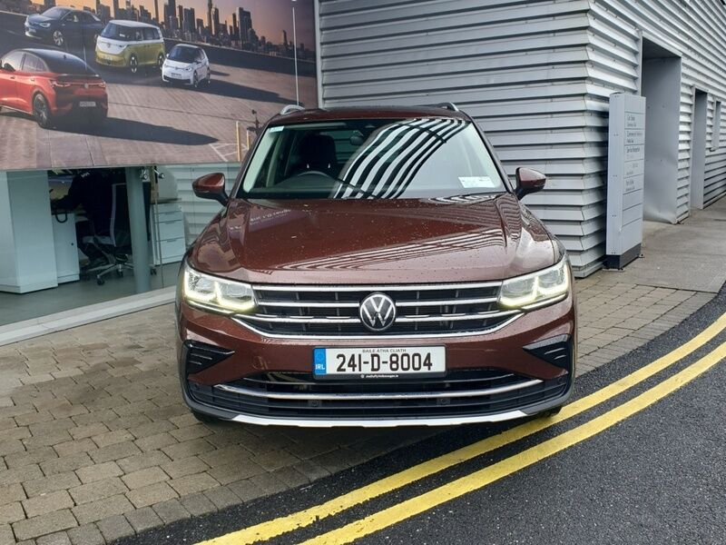 More views of Volkswagen Tiguan