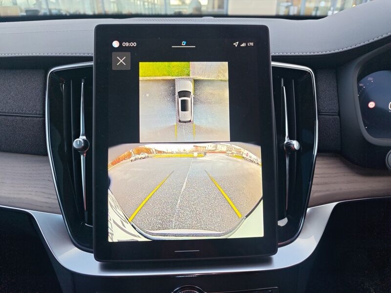 More views of Volvo XC90