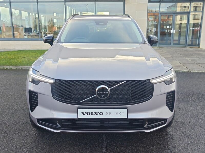 More views of Volvo XC90