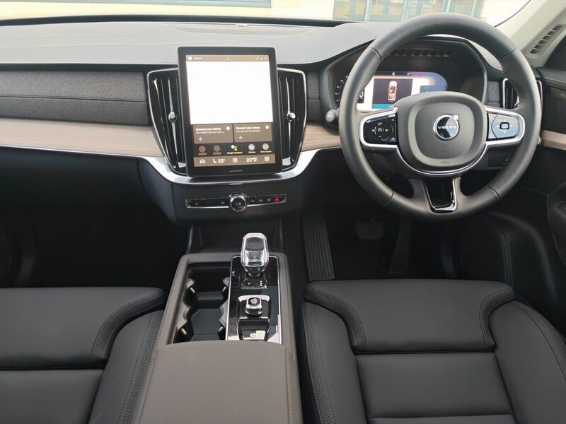 More views of Volvo XC90