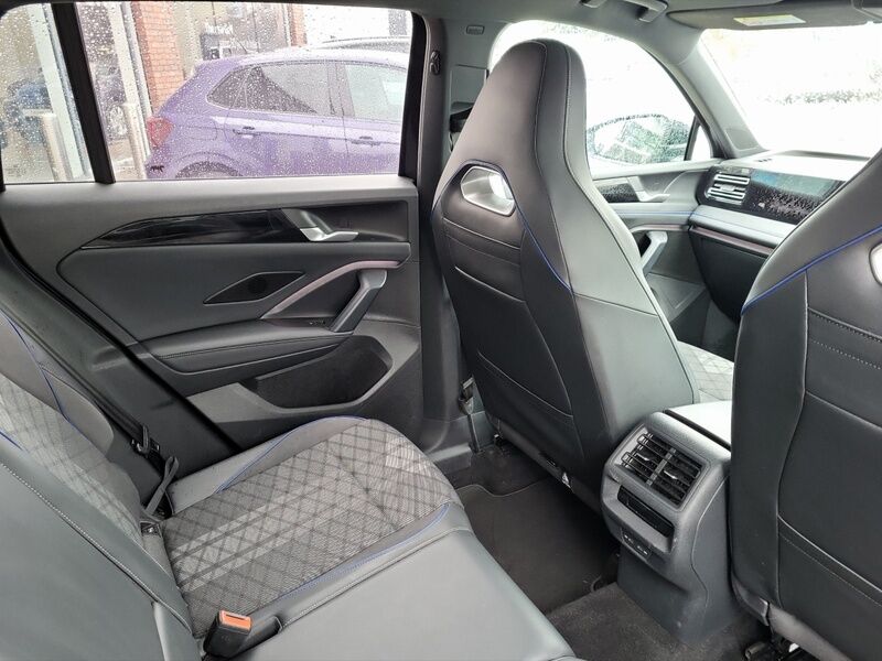 More views of Volkswagen Tiguan