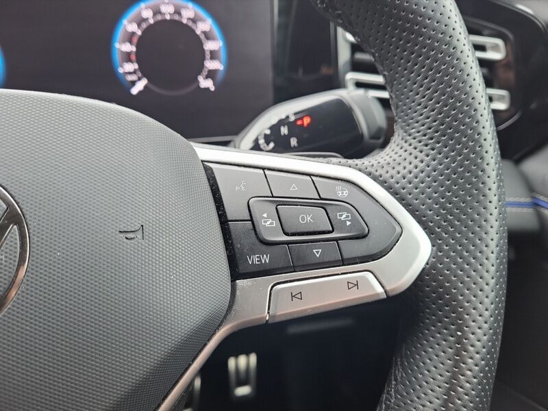 More views of Volkswagen Tiguan