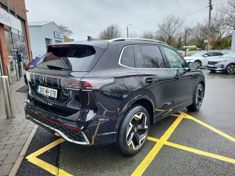 More views of Volkswagen Tiguan