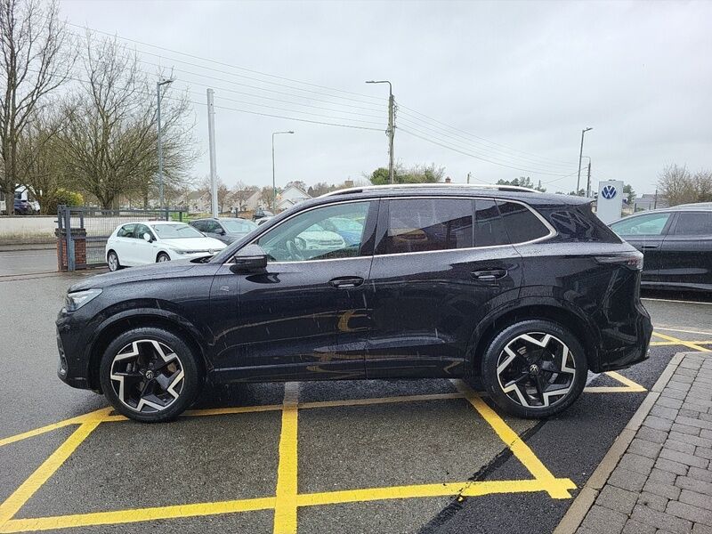 More views of Volkswagen Tiguan