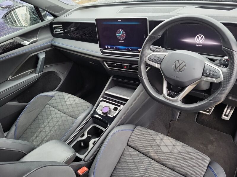 More views of Volkswagen Tiguan