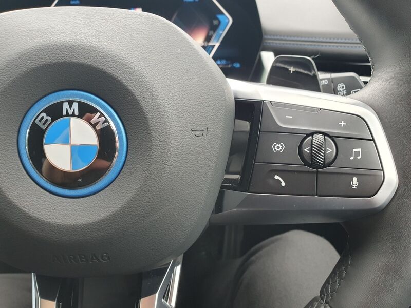 More views of BMW X1