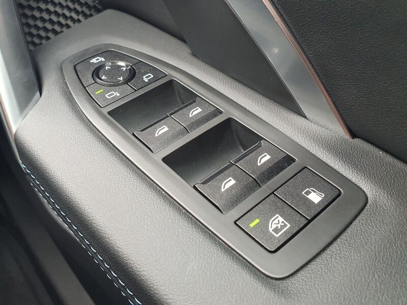 More views of BMW X1