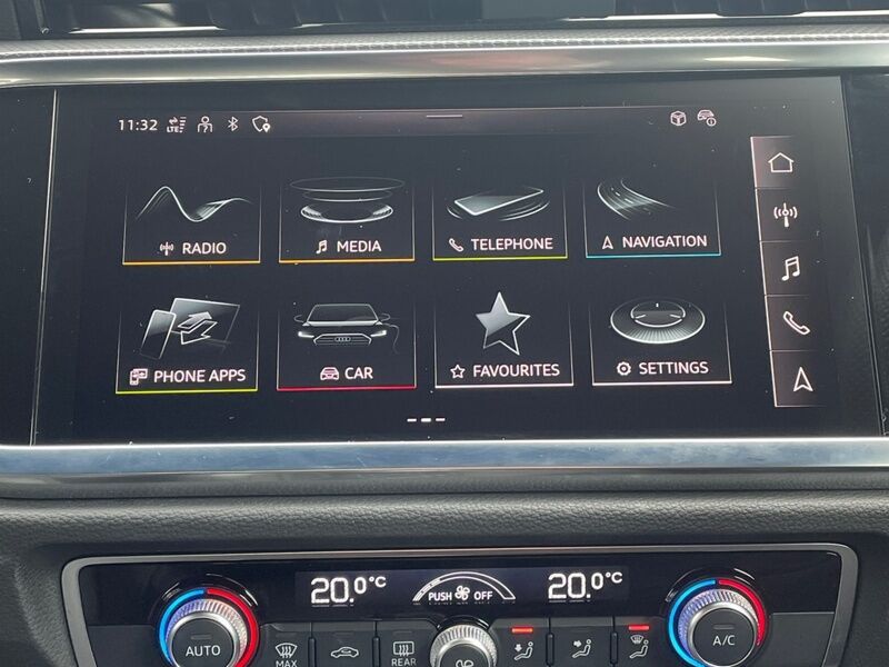 More views of Audi Q3