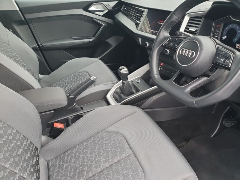 More views of Audi A1