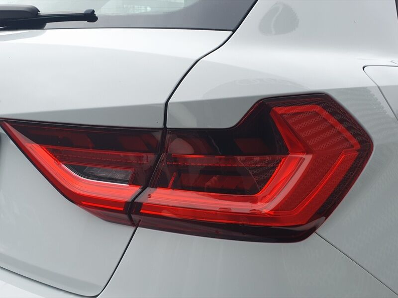 More views of Audi A1