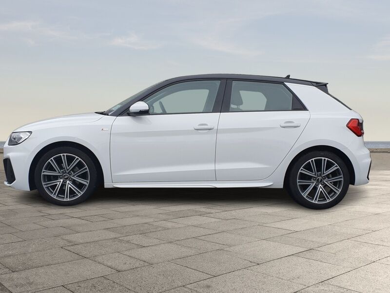 More views of Audi A1