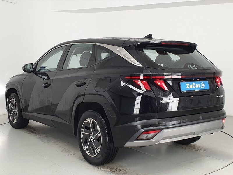 More views of Hyundai Tucson