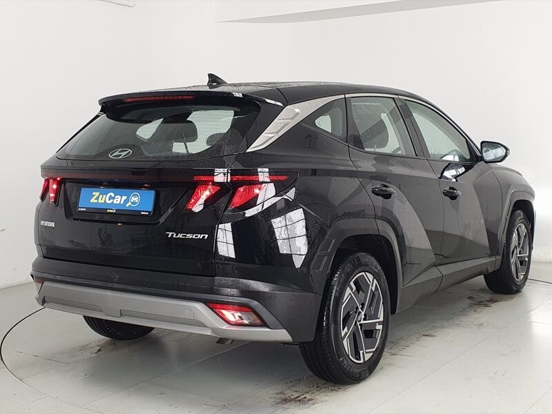 More views of Hyundai Tucson