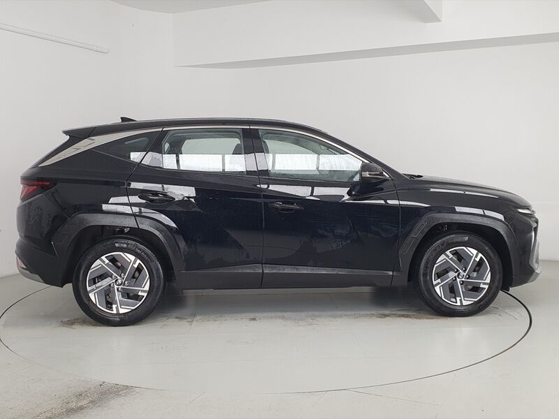 More views of Hyundai Tucson