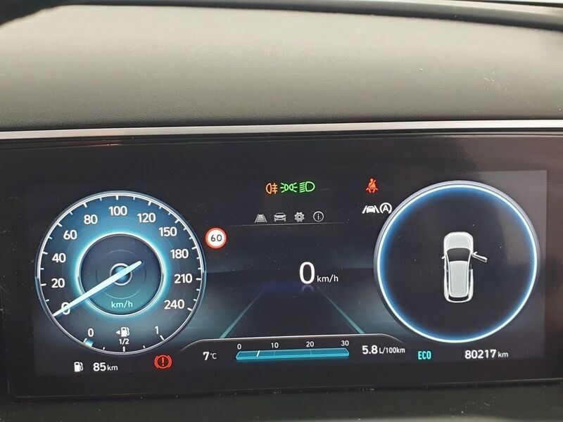 More views of Hyundai Tucson