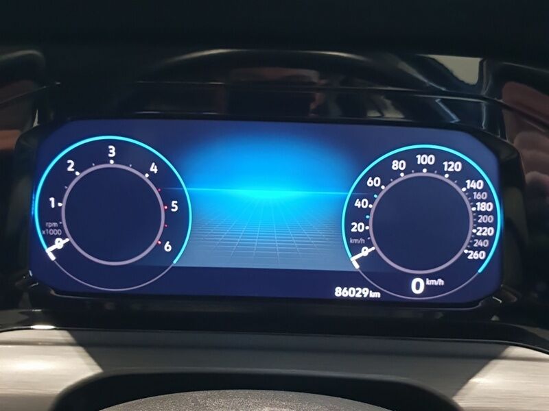 More views of Volkswagen Golf