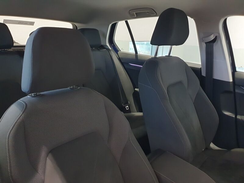 More views of Volkswagen Golf