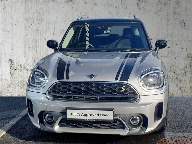 More views of Mini Countryman