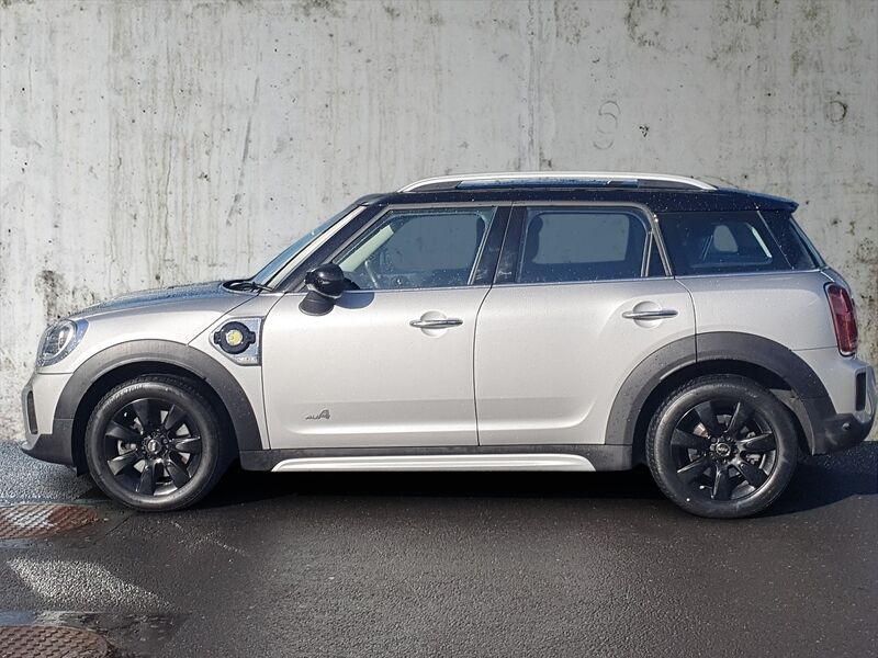 More views of Mini Countryman