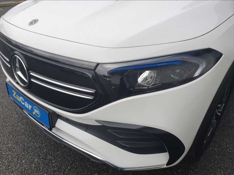 More views of Mercedes-Benz EQB