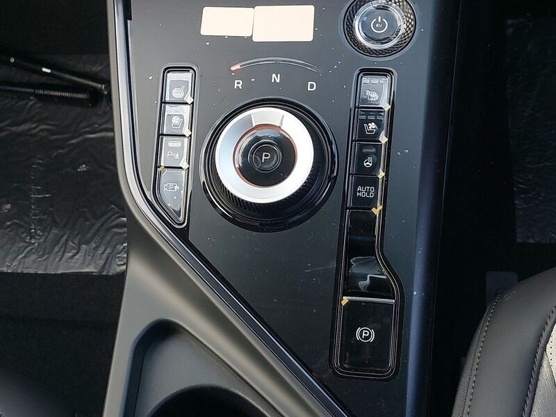 More views of Kia e-Niro