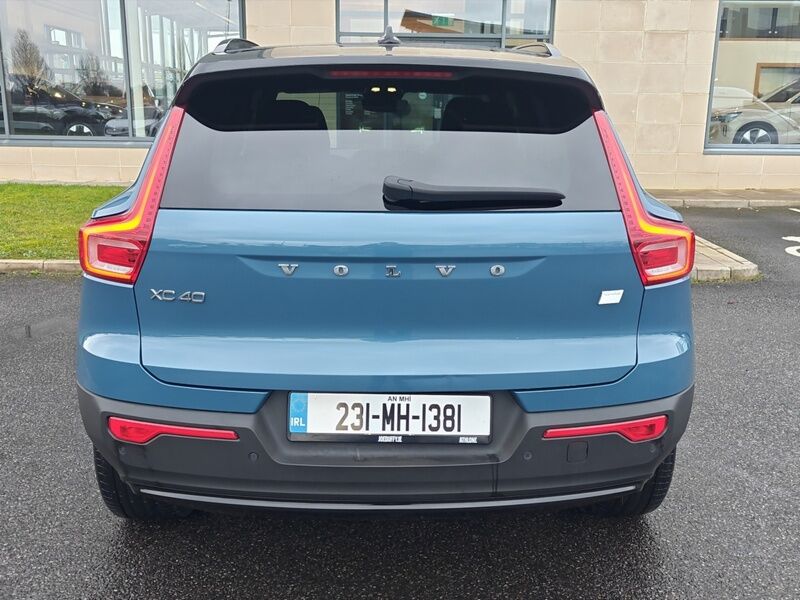 More views of Volvo XC40