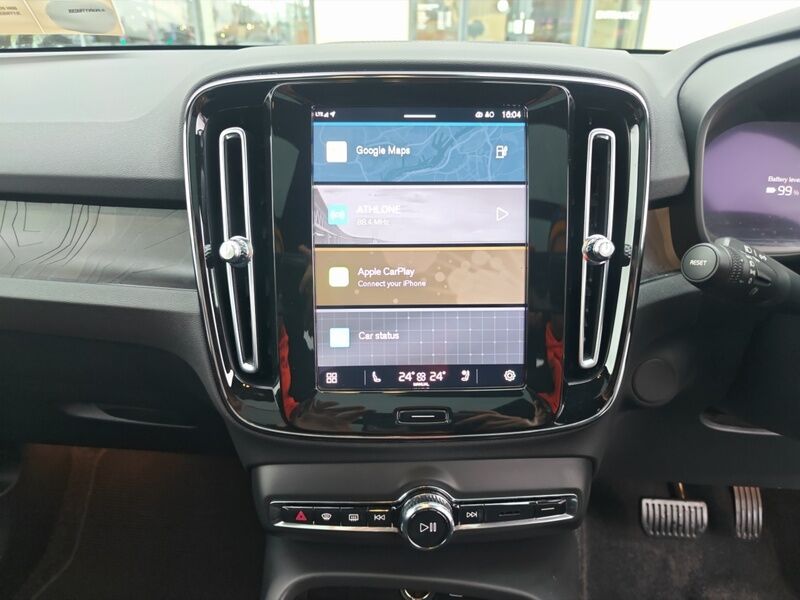 More views of Volvo XC40