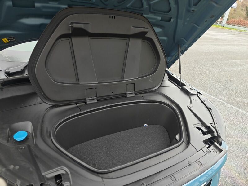 More views of Volvo XC40