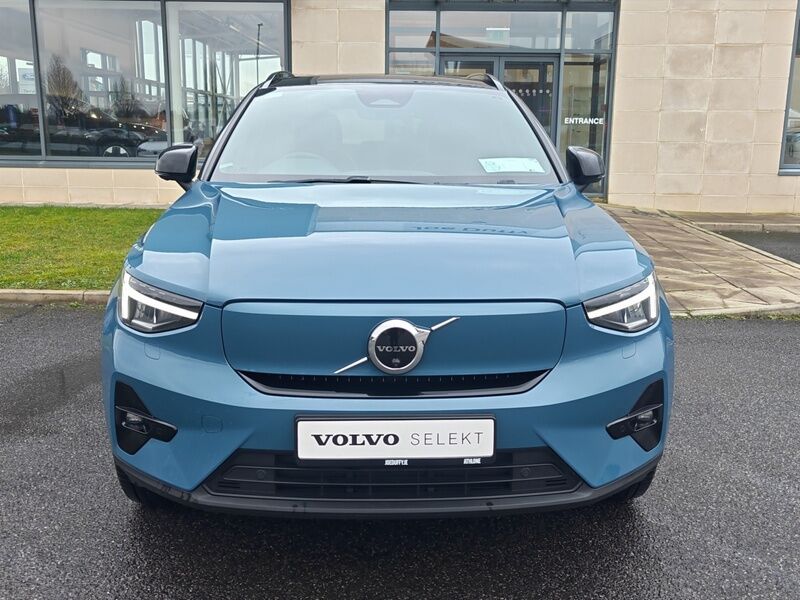 More views of Volvo XC40