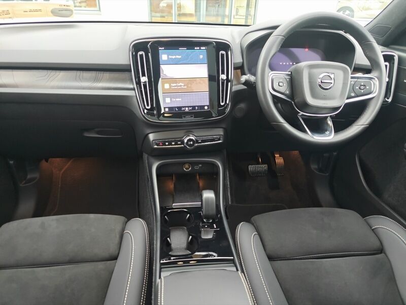 More views of Volvo XC40