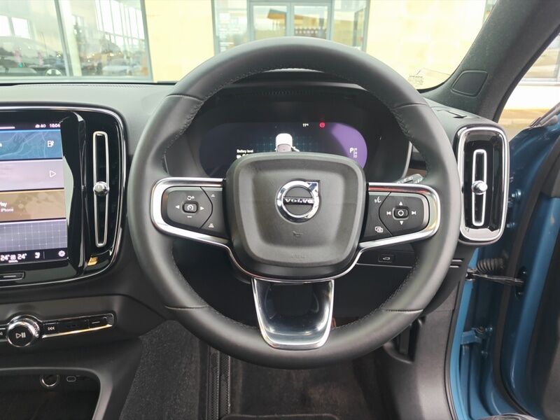 More views of Volvo XC40