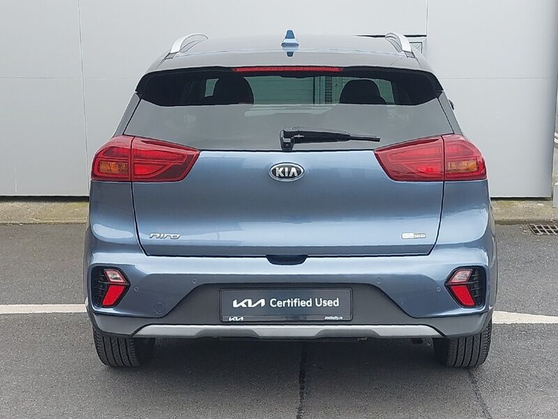 More views of Kia Niro