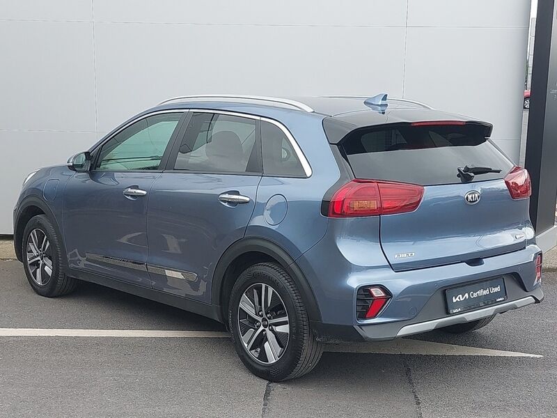 More views of Kia Niro