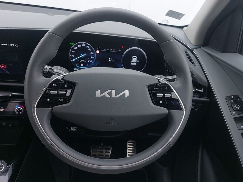 More views of Kia e-Niro