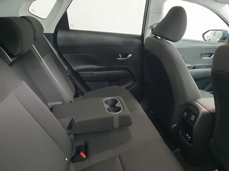 More views of Hyundai KONA