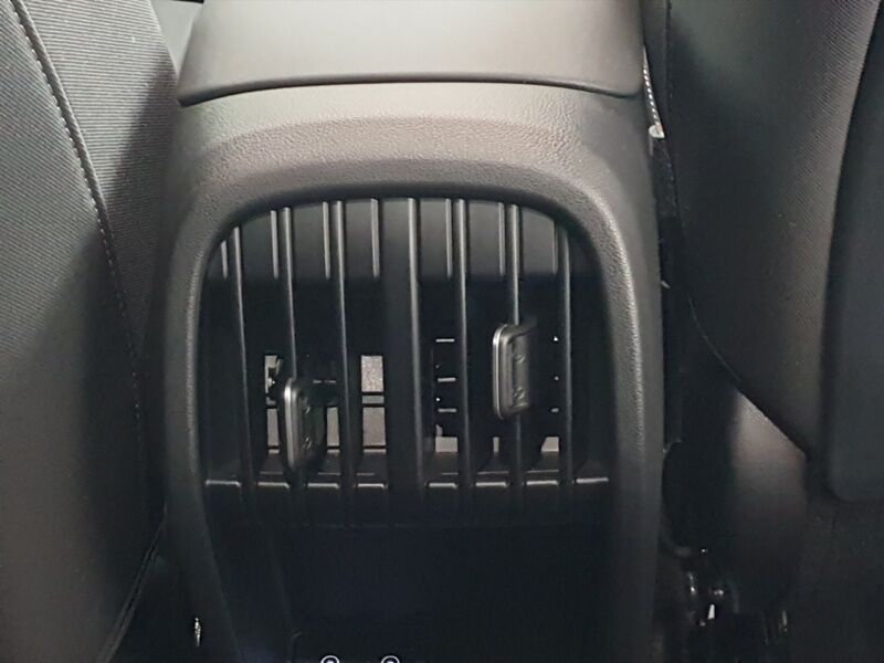 More views of Hyundai KONA