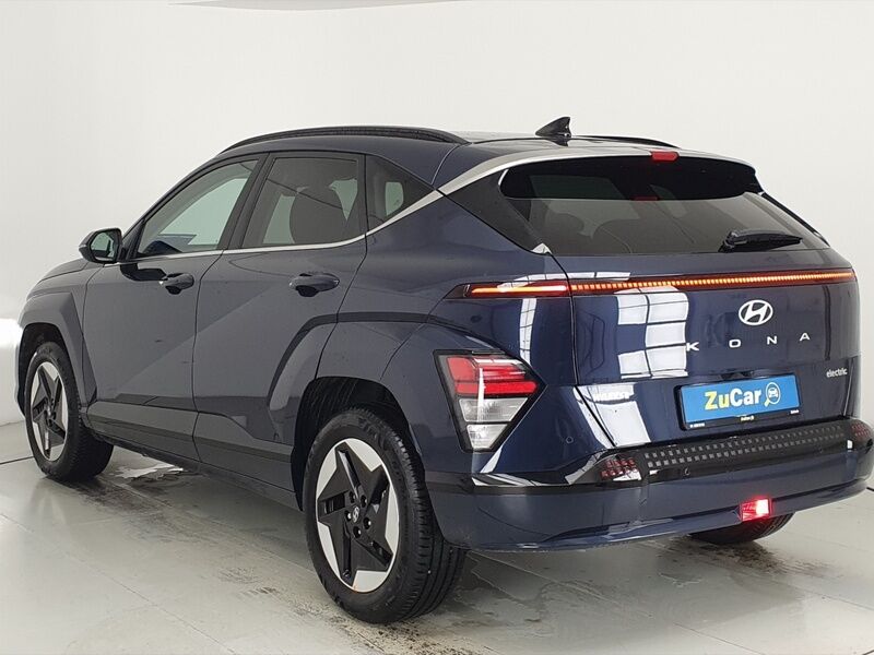 More views of Hyundai KONA
