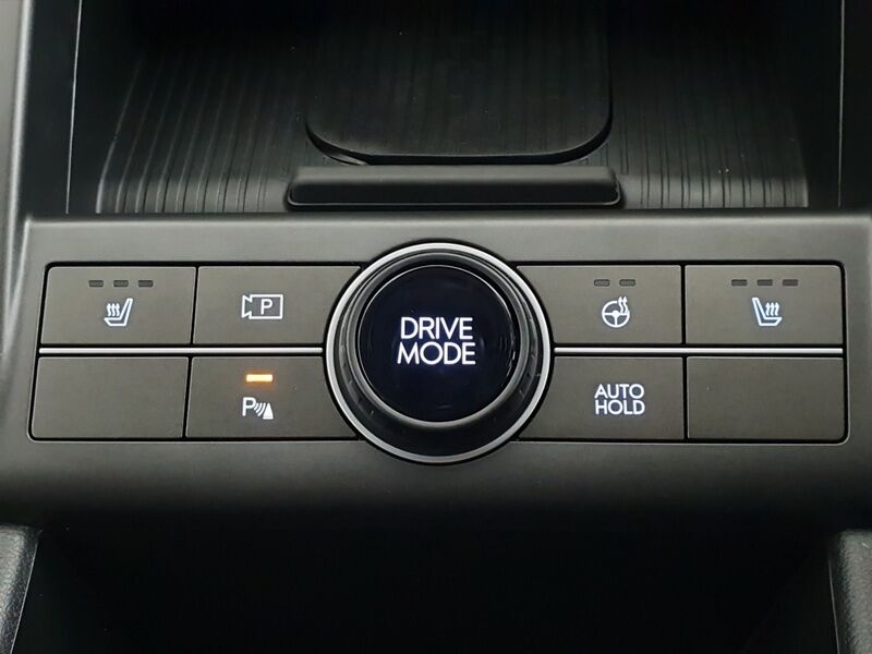 More views of Hyundai KONA