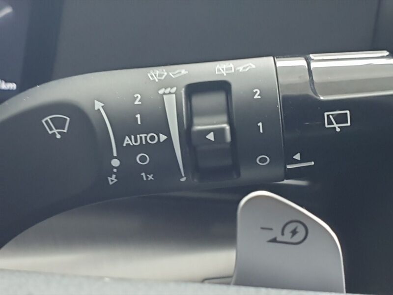 More views of Hyundai KONA