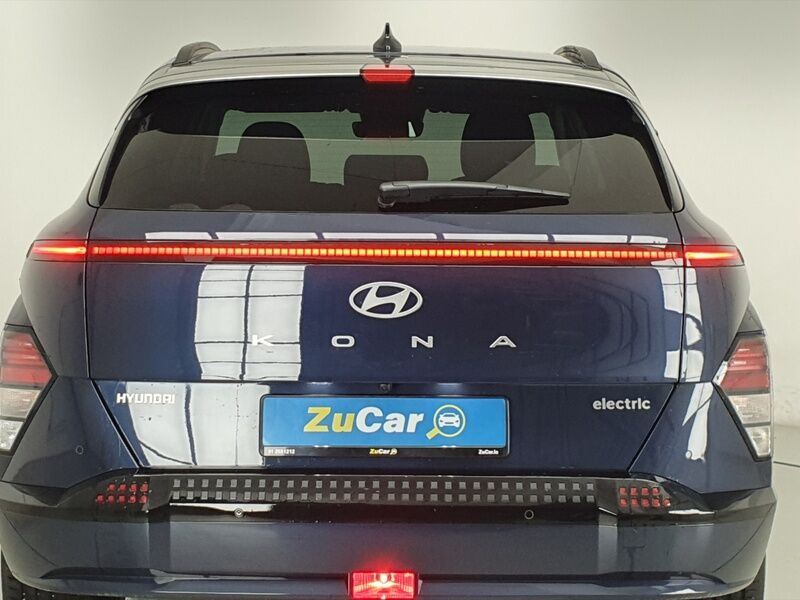 More views of Hyundai KONA