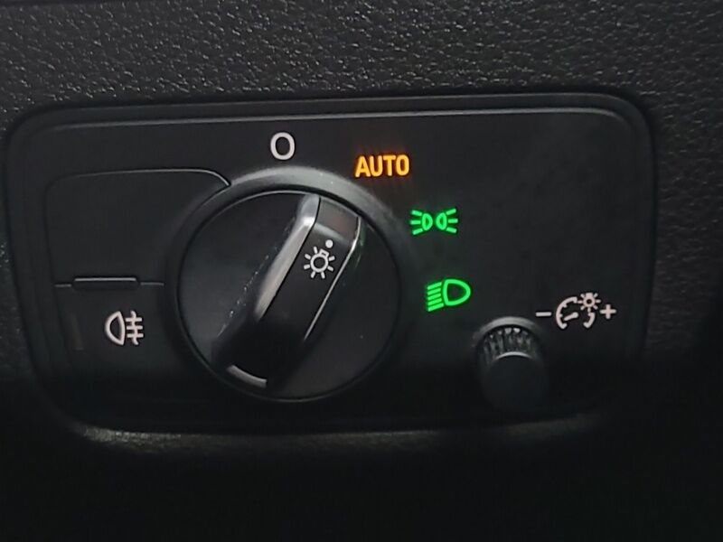 More views of Audi Q2