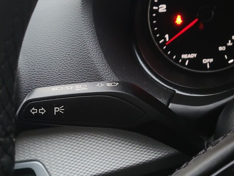 More views of Audi Q2