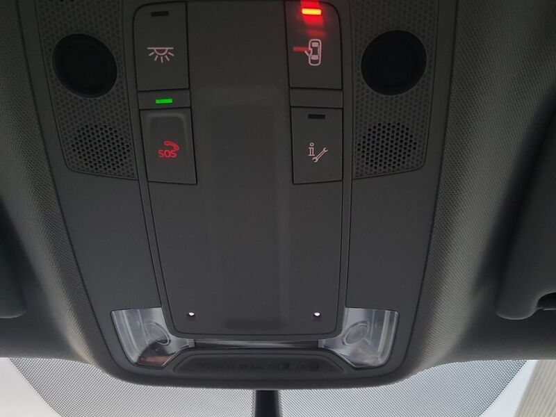 More views of Audi Q2