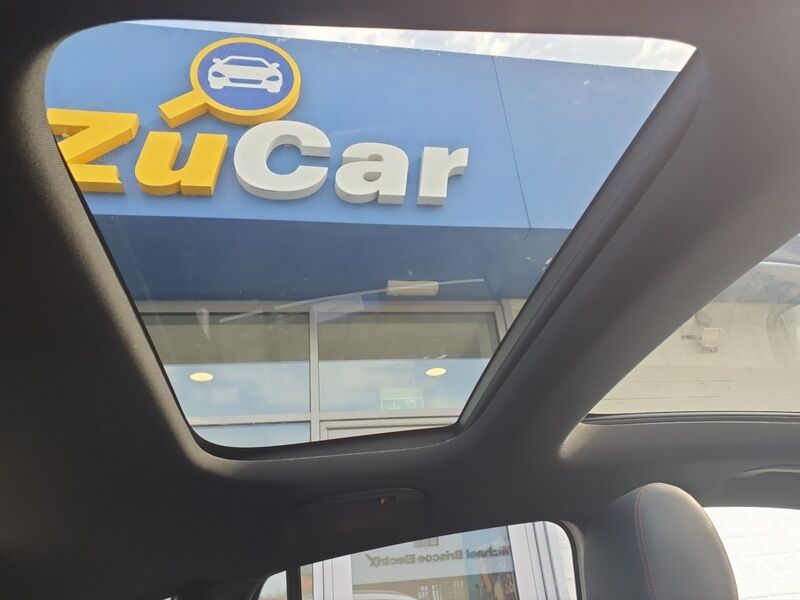 More views of Mercedes-Benz EQA